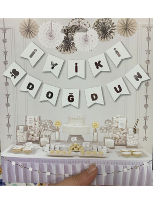 Doğum%20Günü%20Zarflı%20Banner%20Beyaz%20Varaklı%20Gümüş%20İyi%20Ki%20Doğdun
