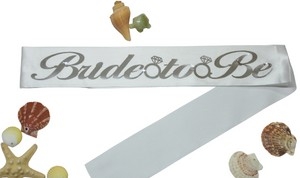 Bride%20To%20Be%20Gümüş%20Yazılı%20Kuşak%20Beyaz%20Renk