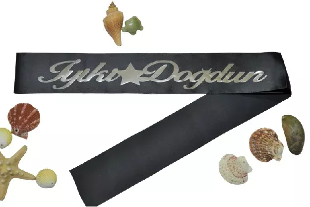 Siyah İyiki Doğdun Gümüş Yazılı Kuşak